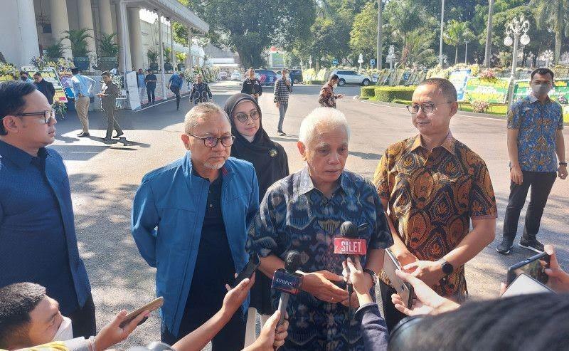 Elite PAN Takziah ke Ridwan Kamil, Hatta: Gubernur Ini Tegar Sekali