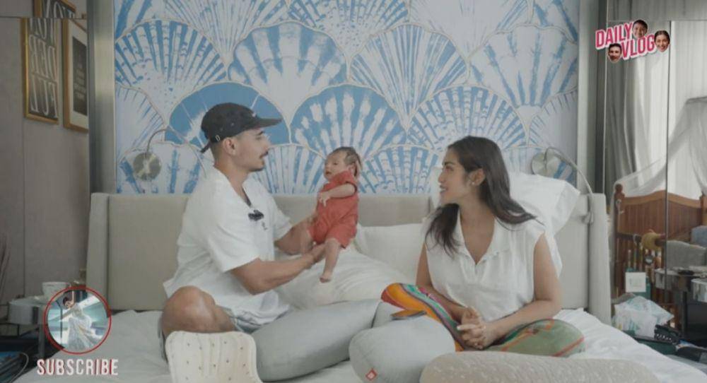 Momen Jessica Iskandar tunjukan wajah anak. (youtube.com/Jessica Iskandar)