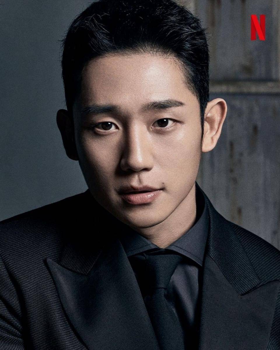 Jung Hae In (instagram.com/theswoonnetflix)