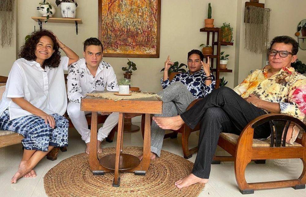Keluarga Mathias Muchus (instagram.com/mirles)