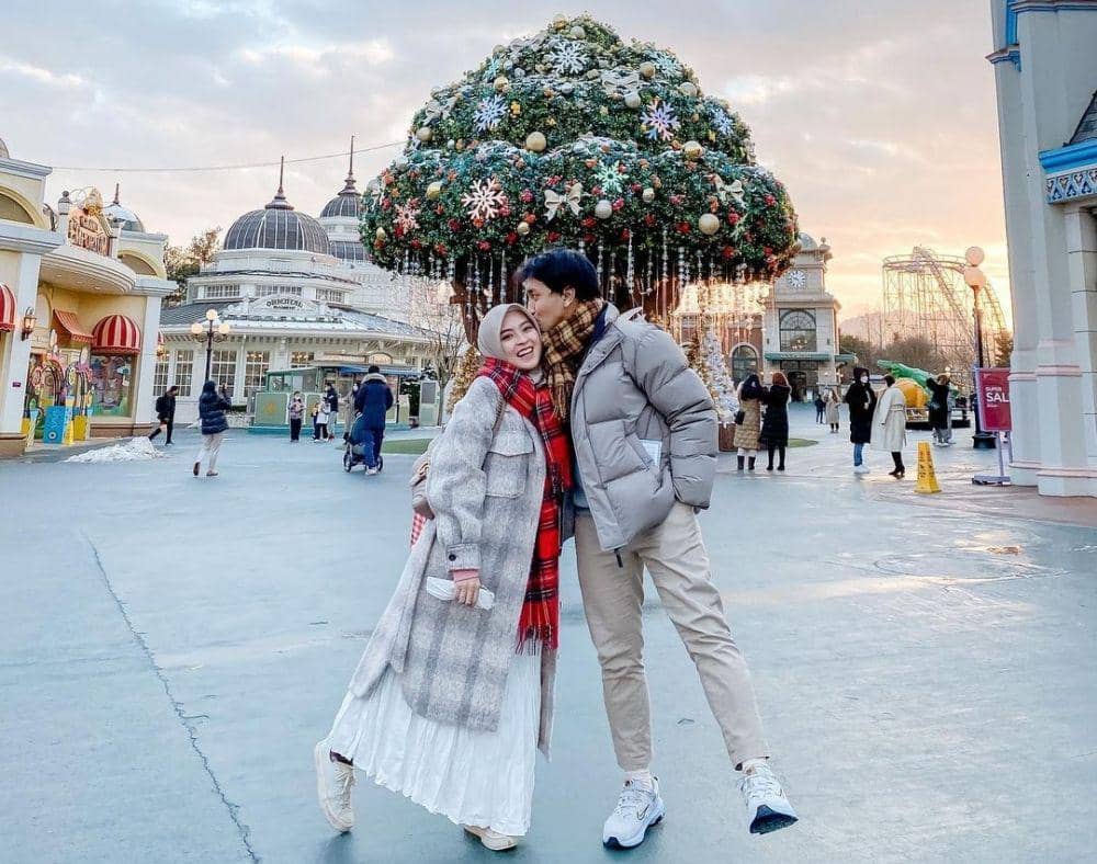 Bianca Kartika bersama suami (instagram.com/biancakartika)