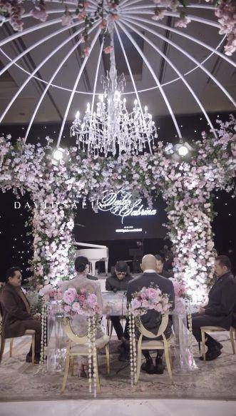 Dekorasi pernikahan Deddy Corbuzier dan Sabrina Chairunnisa. (David Salim via Instagram.com/sabrinachairunnisa_)