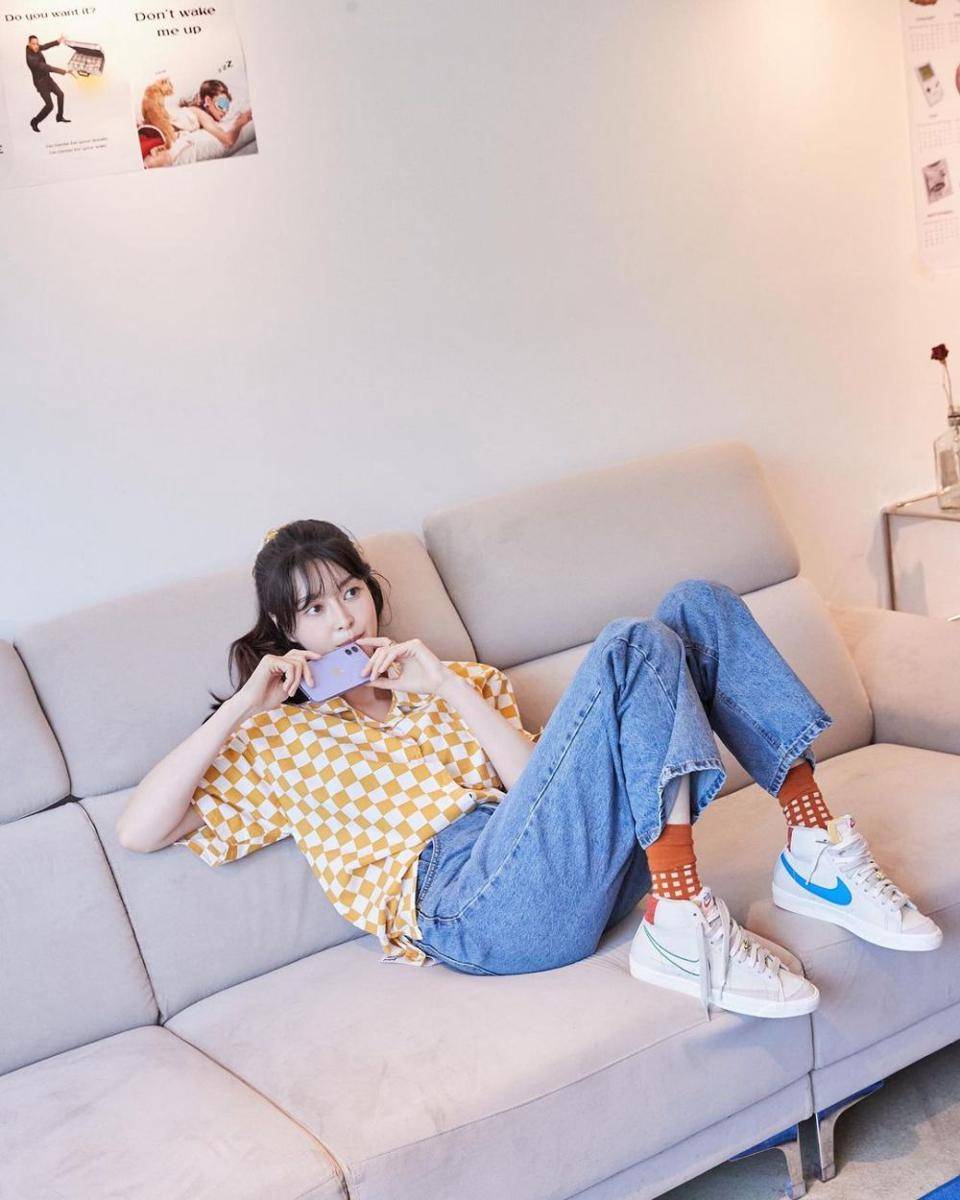 Kwon Nara (instagram.com/hv_nara)