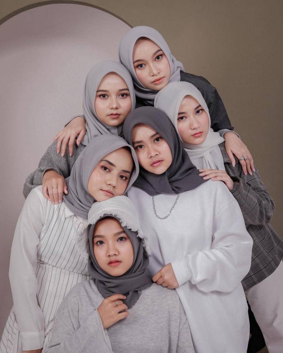 Putih Abu Abu (instagram.com/abuabup)