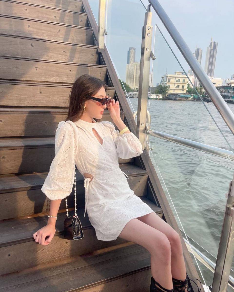 View Benyapa (instagram.com/view.benyapa)