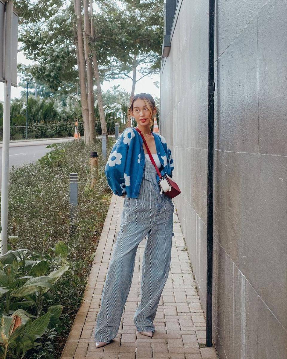 inspirasi OOTD hangout ala Conchita Caroline (instagram.com/conchizzlin)
