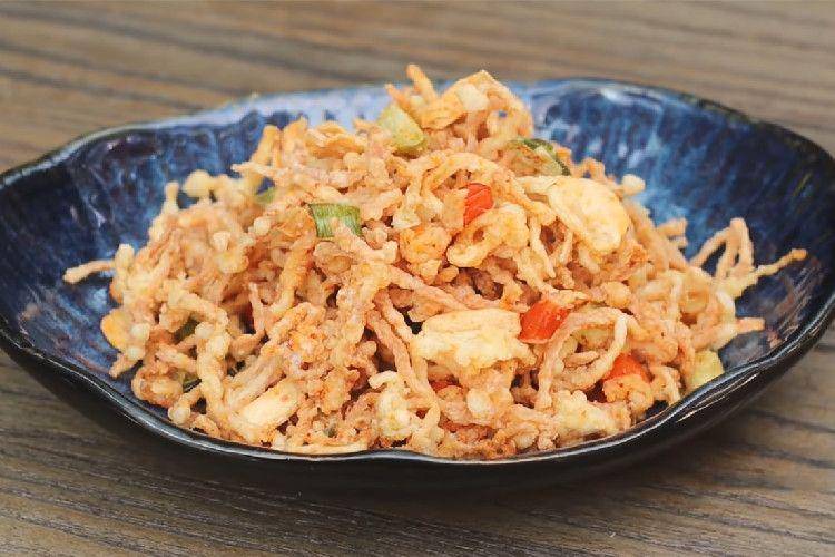 Jamur enoki krispi (youtube.com/Devina Hermawan)