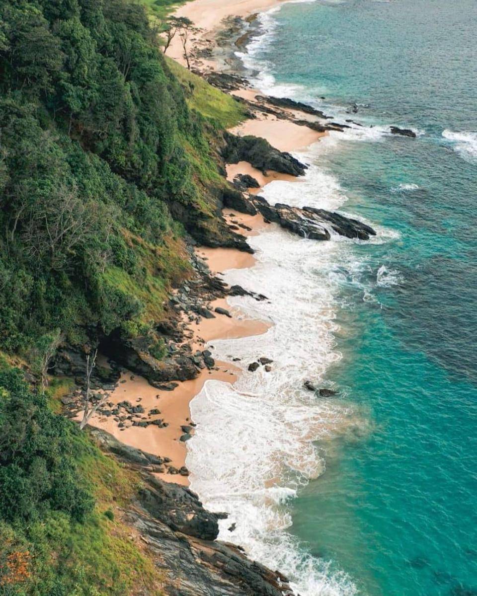 Pantai Lange (instagram.com/ilhamnabila_)