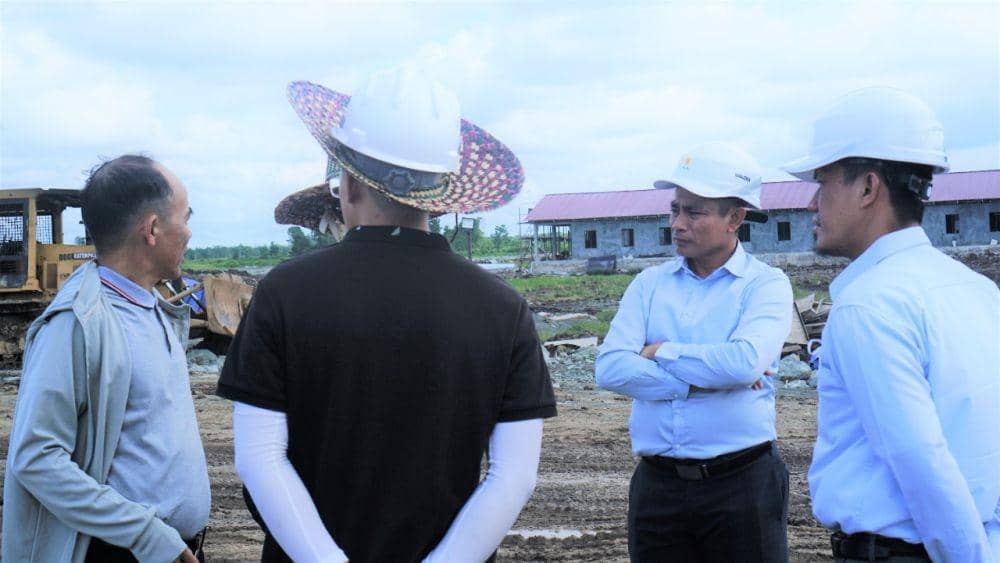 General Manager PLN UIW Kaltimra Saleh Siswanto pun bertolak ke lokasi site KFI. Foto PLN