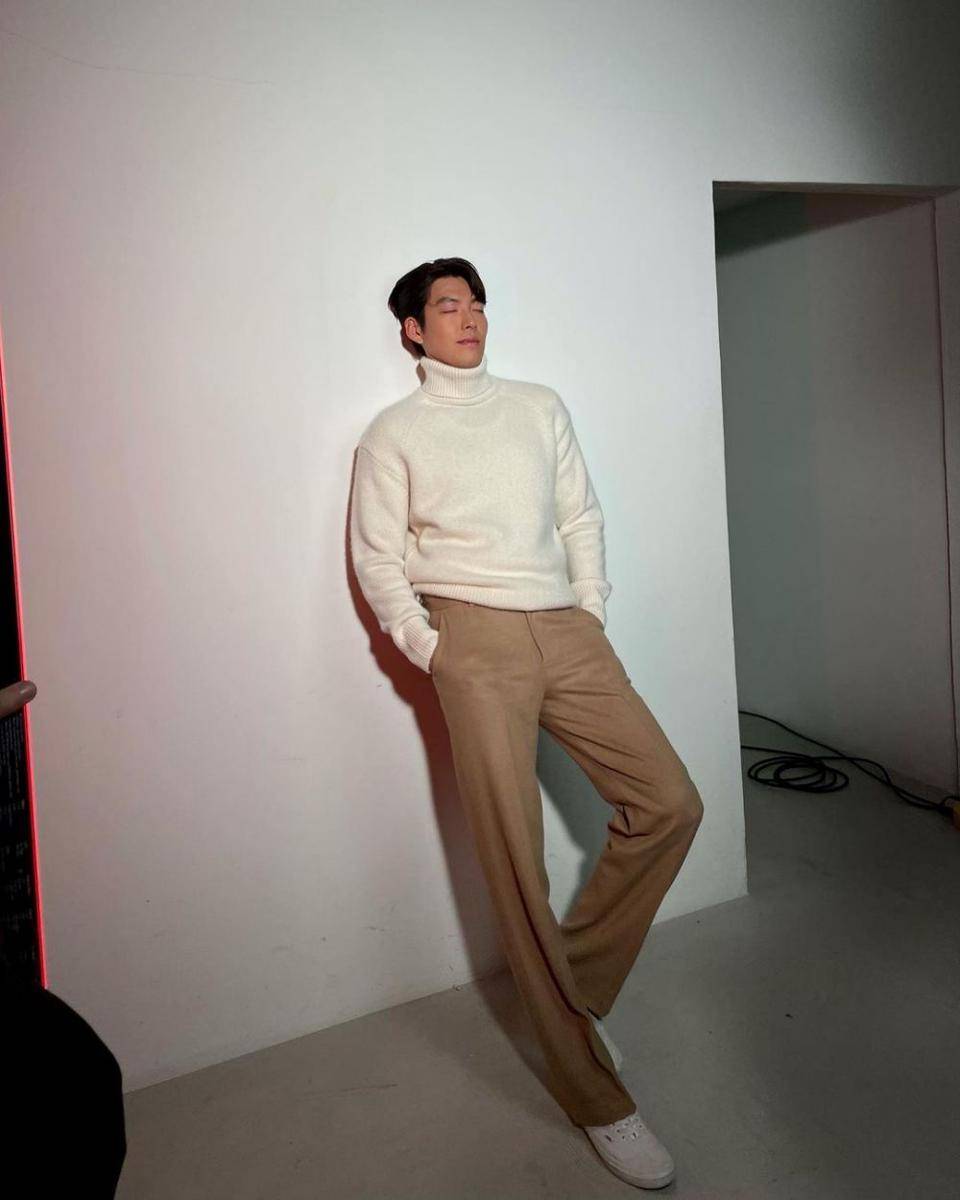 OOTD ngedate ala Kim Woo Bin (instagram.com/____kimwoobin)