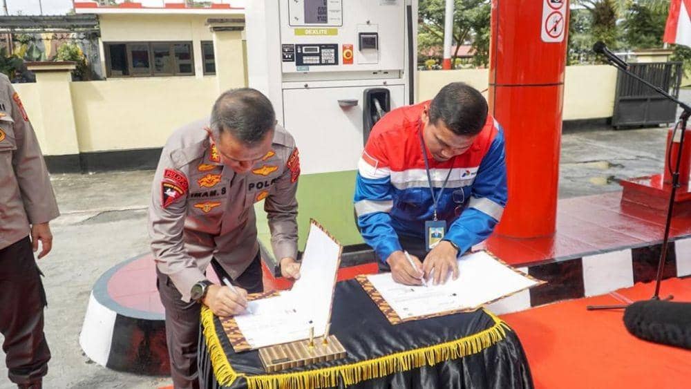 Pertamina Resmikan Stasiun Pengisian Bahan Bakar Polri di Balikpapan. Foto Pertamina