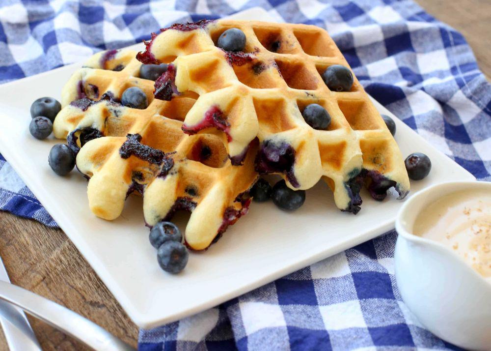 Resep Blueberry Waffle untuk Sarapan di Rumah, Manis dan Praktis!