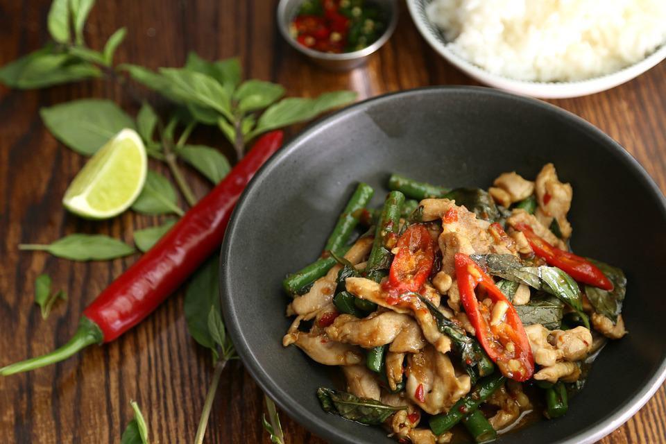 5 Sambal Kacang Panjang untuk Teman Makan Nasi yang Bikin Kalap