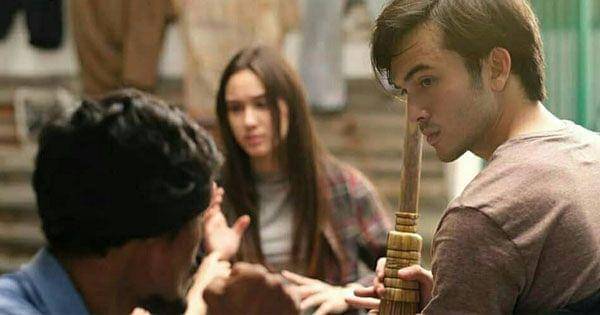 Yuda terlibat perkelahian dengan para Kurawa ( Dok. Satria Dewa Studio / Gatotkaca Satria Dewa )