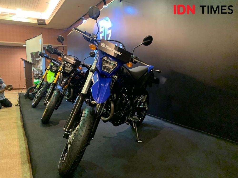 Ini Perbedaan Varian Kawasaki KLX 230 Series Terbaru
