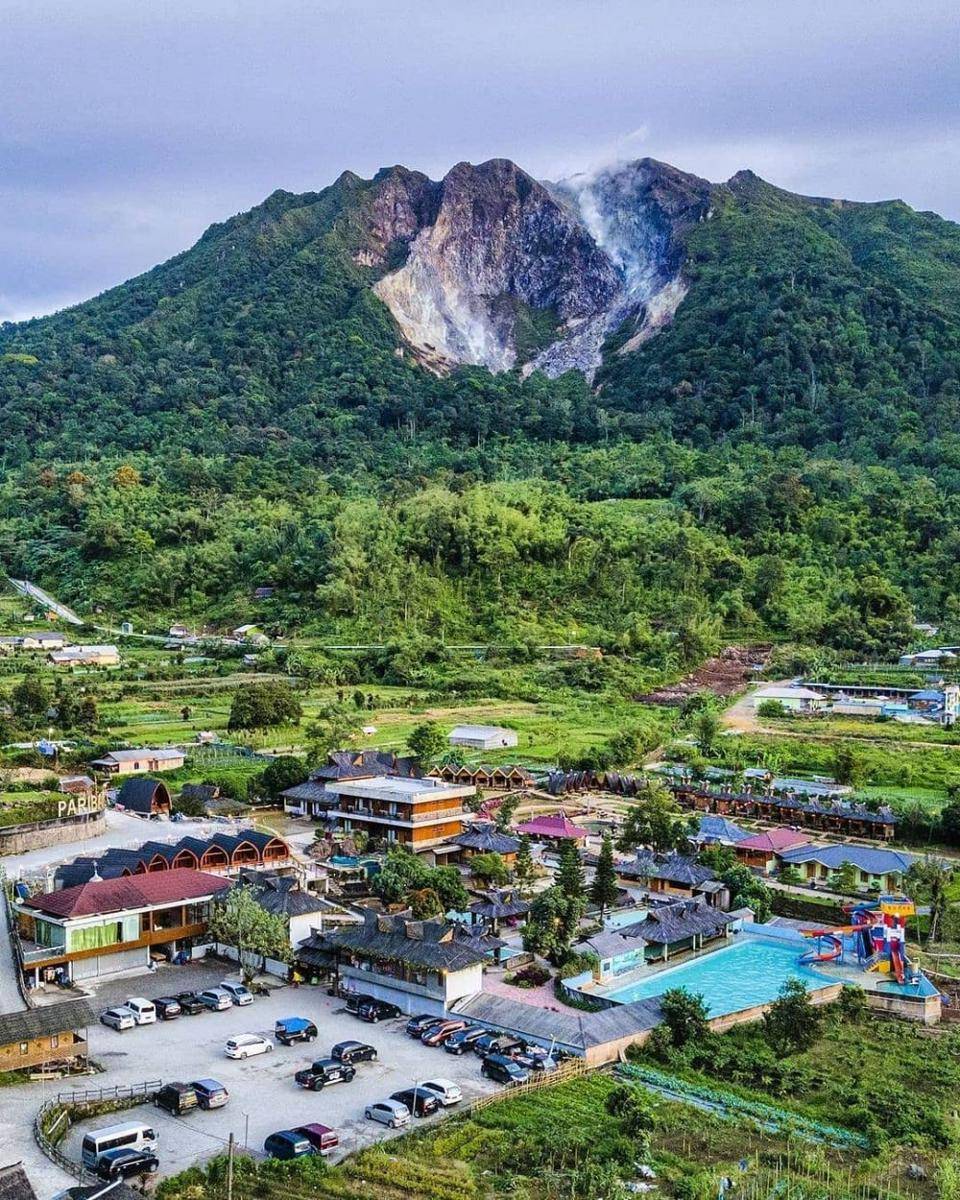 Pemandian Air Hangat Sidebuk Debuk (instagram.com/iwanvanwilan)