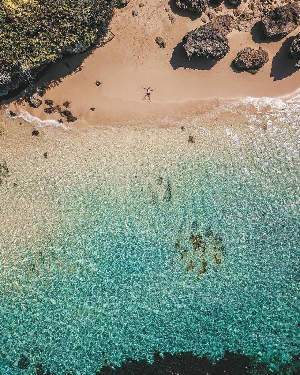 Pantai Pura Geger (instagram.com/_neitsab27)