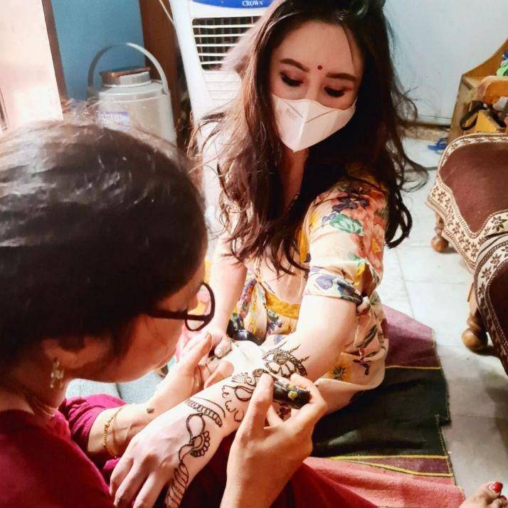 potret liburan Tintin Rayner ke India (instagram.com/tintintrayner_athome)