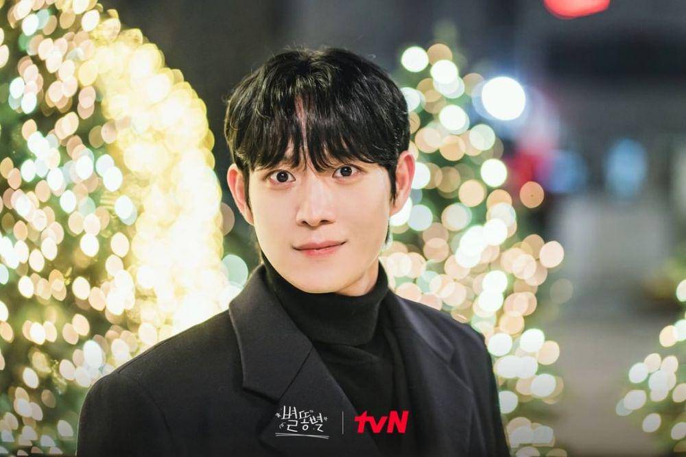 Kim Young Dae di drama Shooting Stars (instagram.com/tvn_drama)