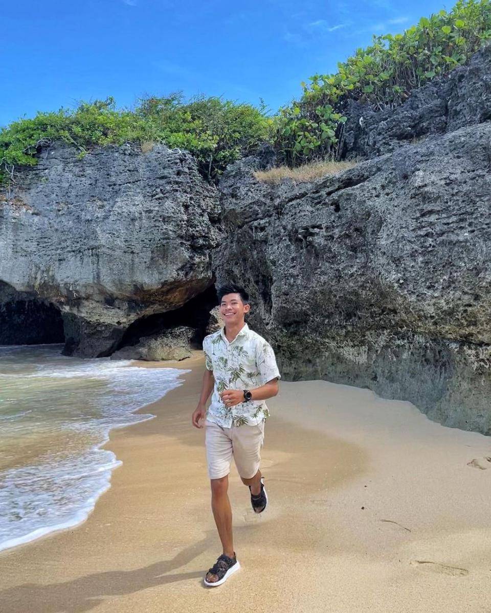 Pantai Pura Geger (instagram.com/winarto_adi)