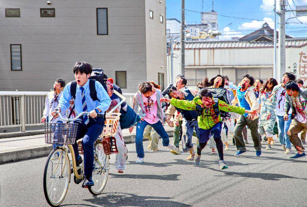 Akaso Eiji (instagram.com/netflixjp)