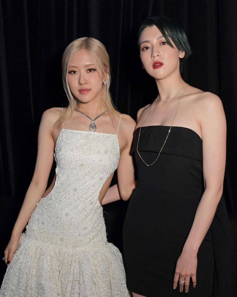 Rose bersama Miyoshi pemain Alice in Borderland (dok. instagram.com/ellegirl_jp)