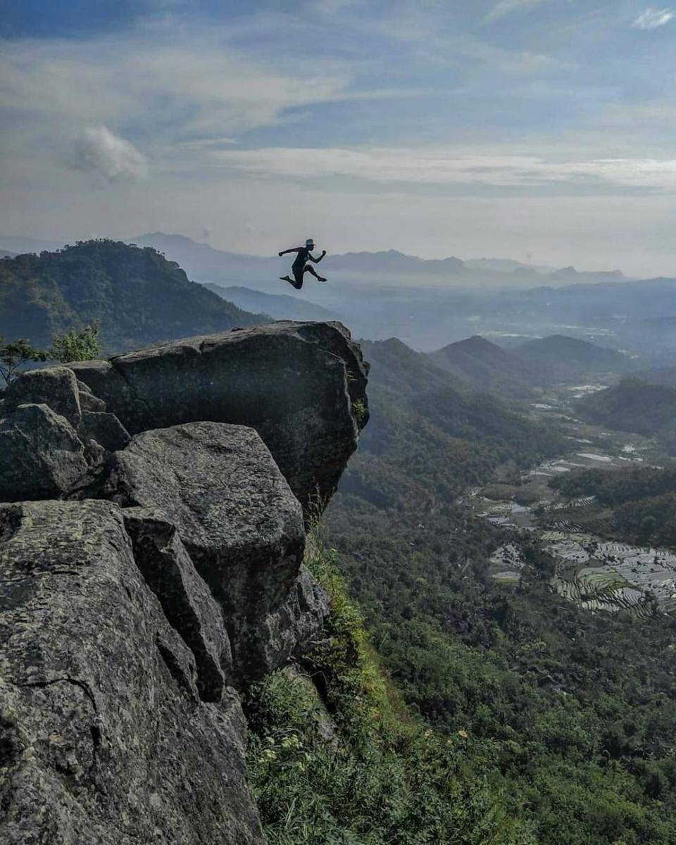 Gunung Besek (instagram.com/pangeraann_)