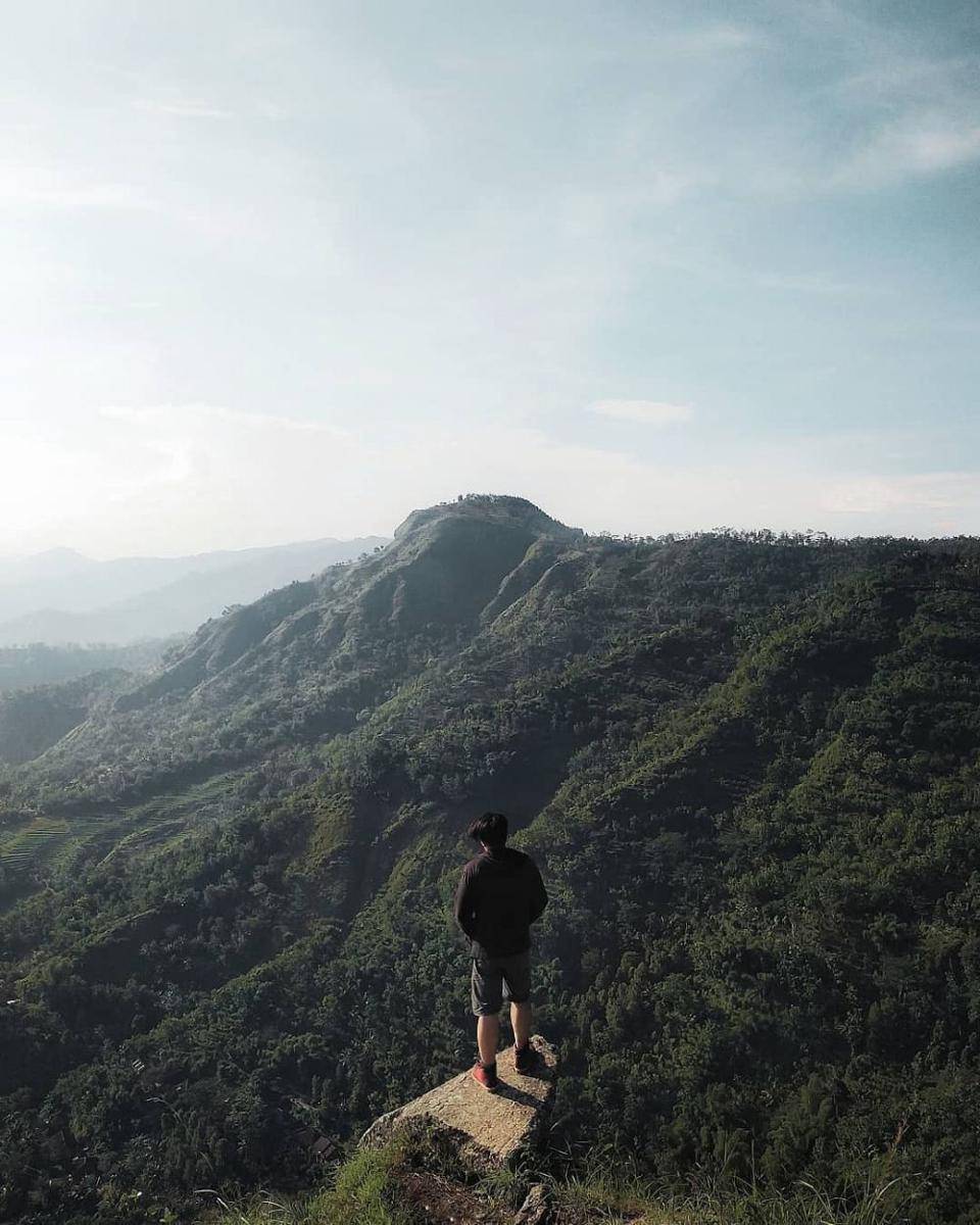 Gunung Besek (instagram.com/stancliffhernando)