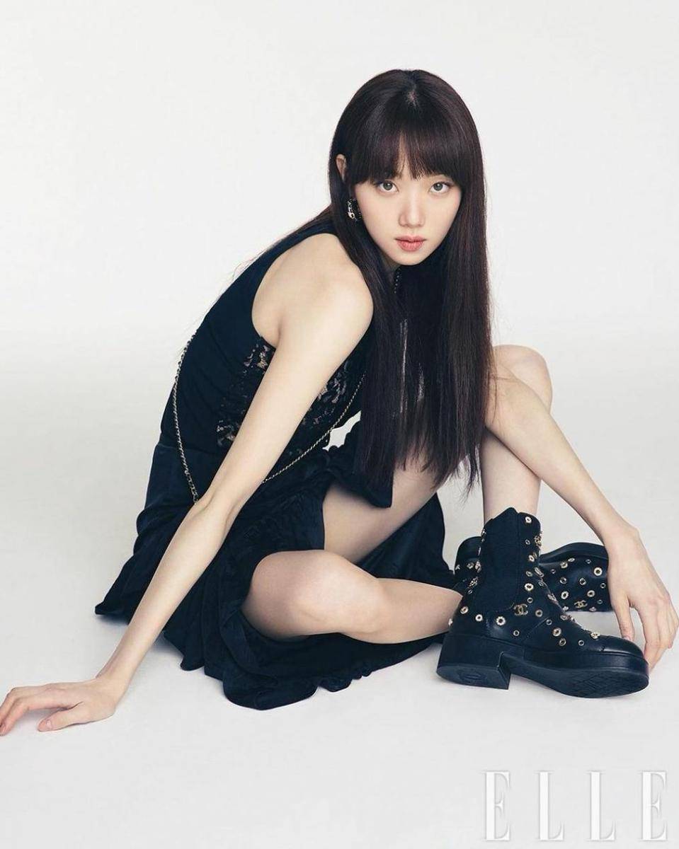 Lee Sung Kyung (instagram.com/heybiblee)