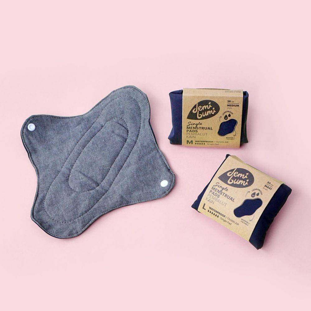 Pembalut kain dari brand lokal (instagram.com/demibumi.shop)