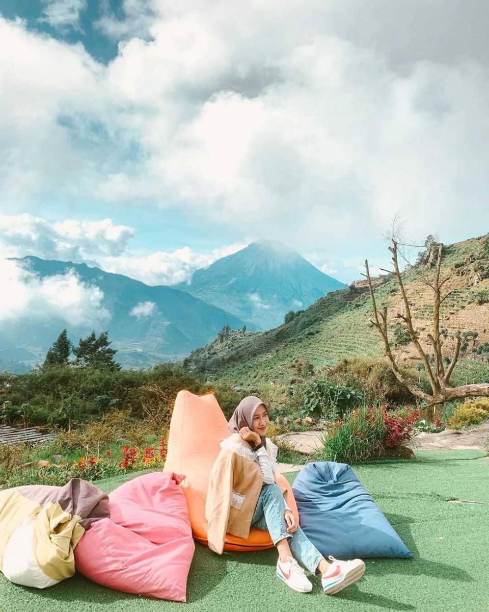 Batu Angkruk Dieng (instagram.com/ayuu_cahya)