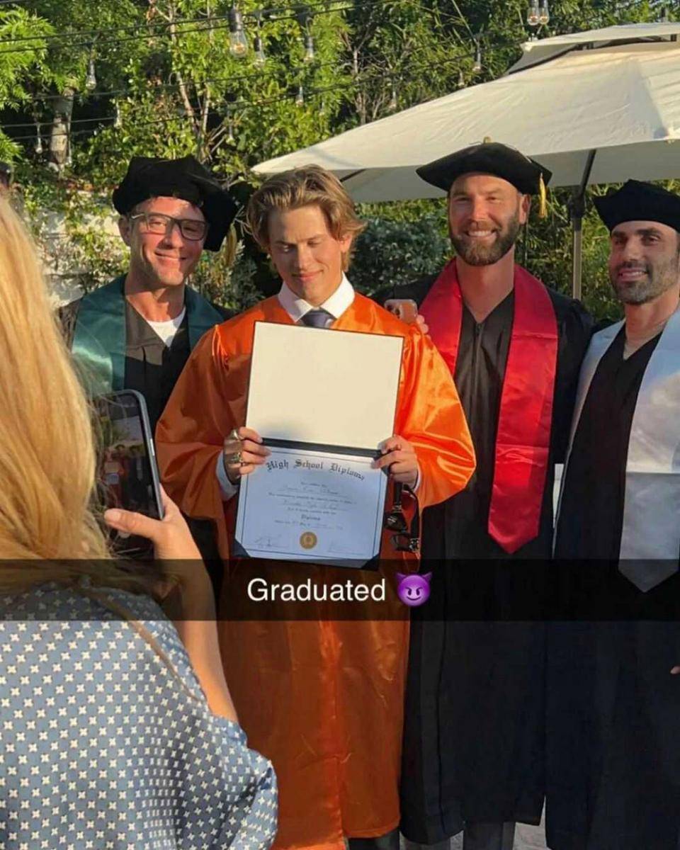 Deacon Phillippe (instagram.com/deaconphillippe)