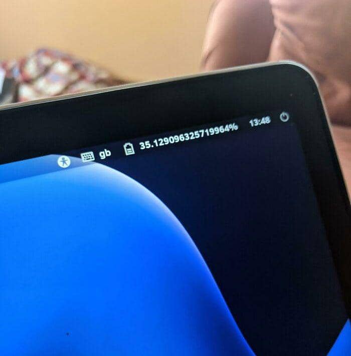 perangkat lunak gagal (reddit.com/GenderfluidEllie)
