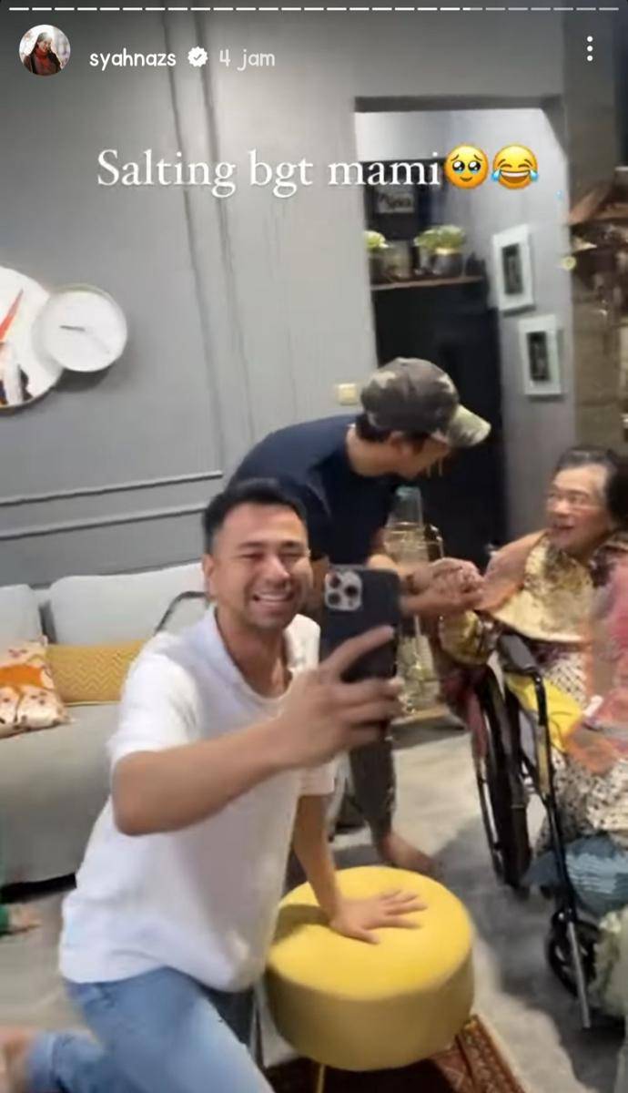 Momen mamih Popon bertemu Arya Saloka. (instagram.com/syahnazs)