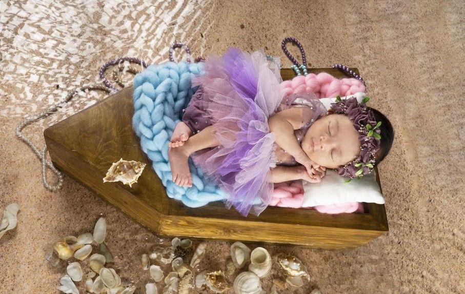 9 Newborn Photoshoot Latisya, Anak Ikbal Fauzi, yang Gemas Abis!