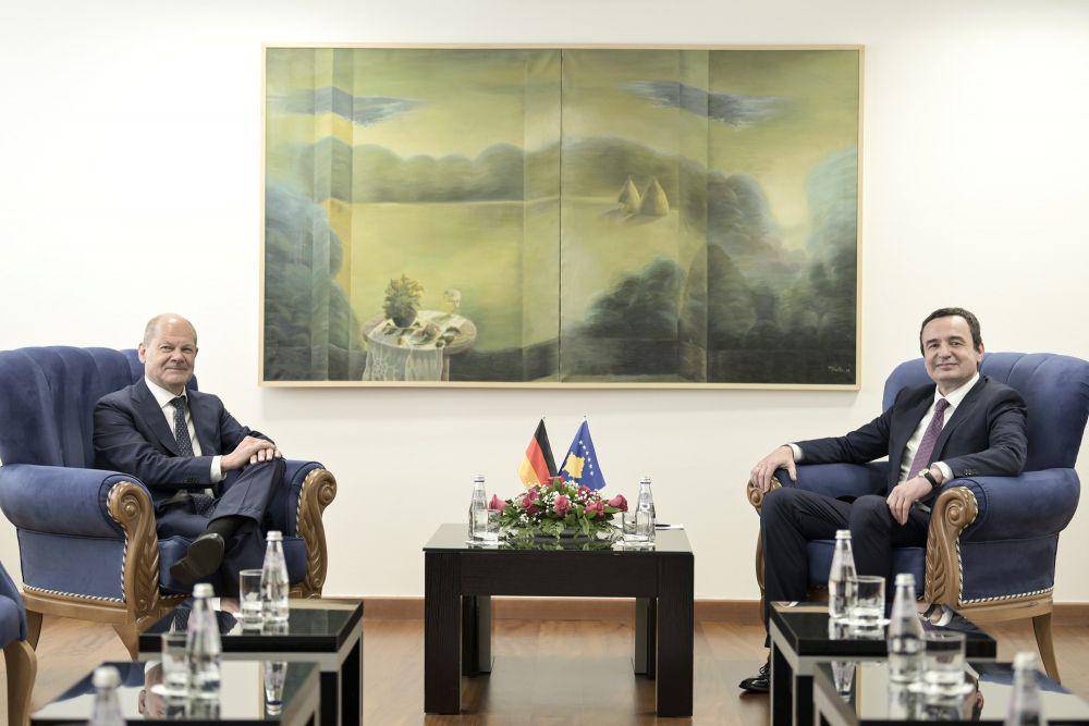 Kanselir Jerman, Olaf Scholz dan Perdana Menteri Kosovo, Albin Kurti. (twitter.com/ Albin Kurti)