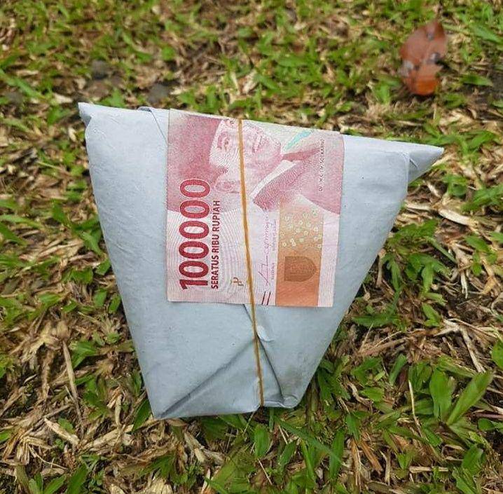 nasi bungkus lucu (twitter.com/LiaPutr44029793)