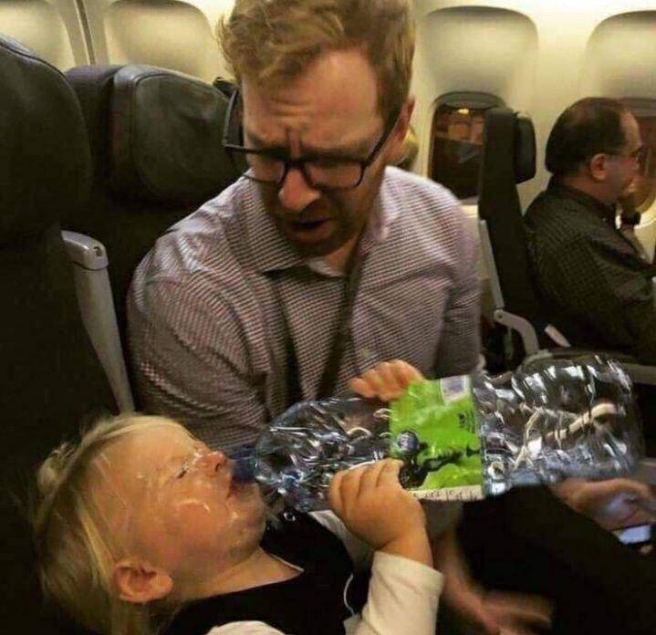anak heboh saat makan (facebook.com/Kids in Pridacements)