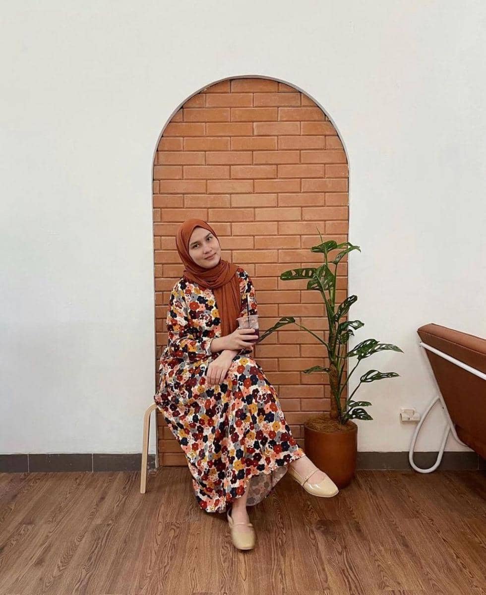 Gaya modis di rumah ala selebgram Dwi Handayani (instagram.com/dwihandaanda)