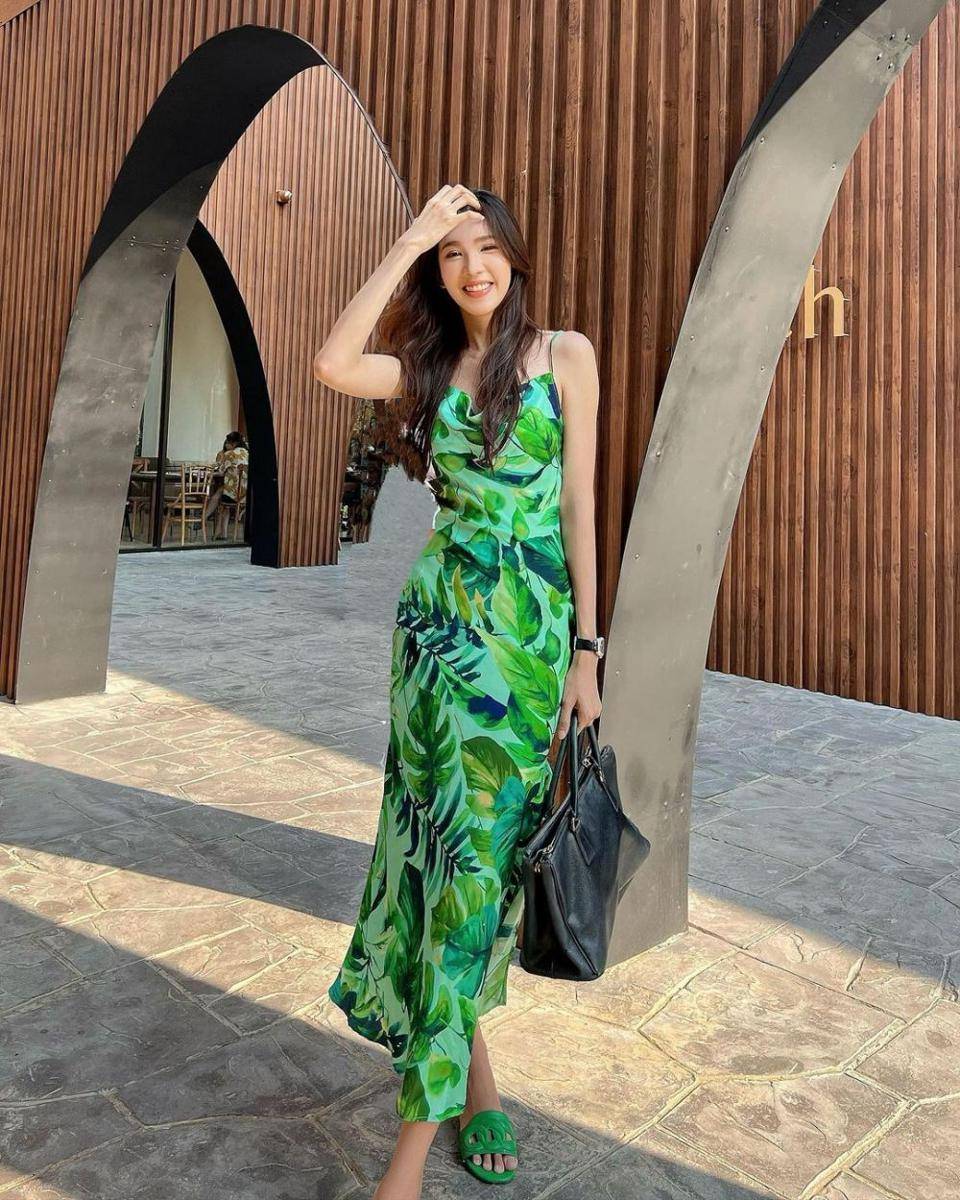 outfit hangout ala Sa Anisa Nugraha (instagram.com/aniisa)