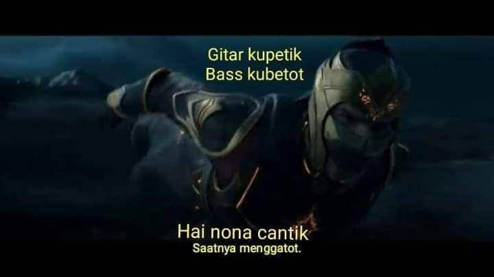 Gatotkaca menggombal ( Dok. facebook.com/Byu Omaezaki)