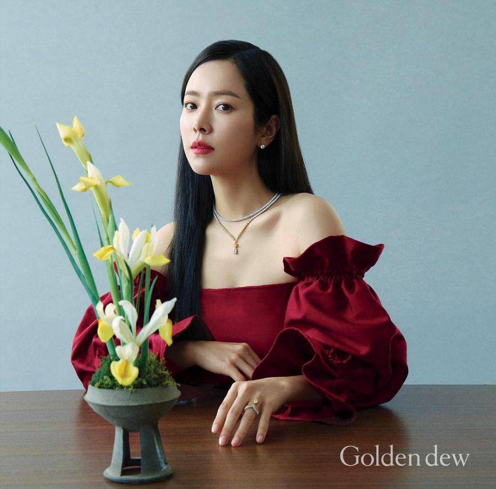 Han Ji Min (instagram.com/roma.emo)