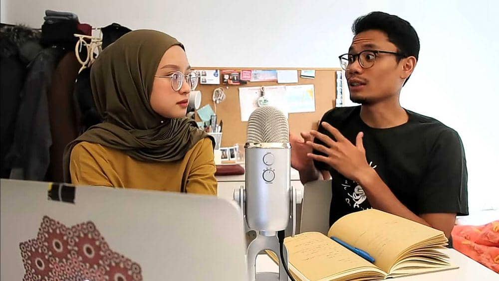 Gita dan Paul. (Youtube/Gita Savitri Devi)