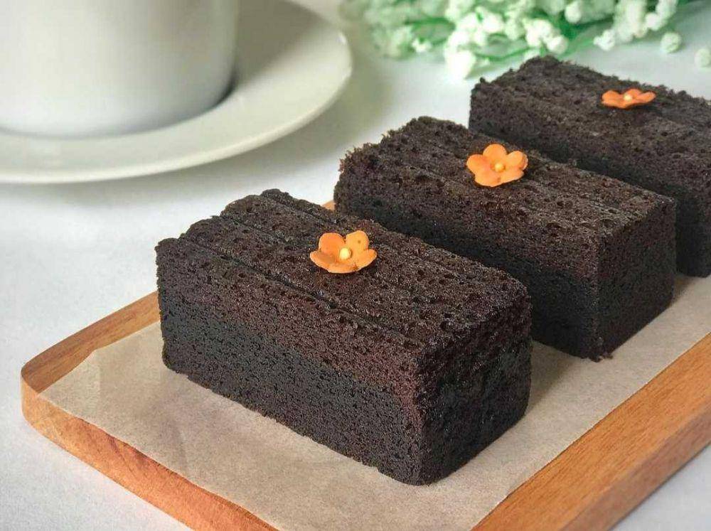 brownies coklat kukus (instagram.com/lina_dharmaputra)