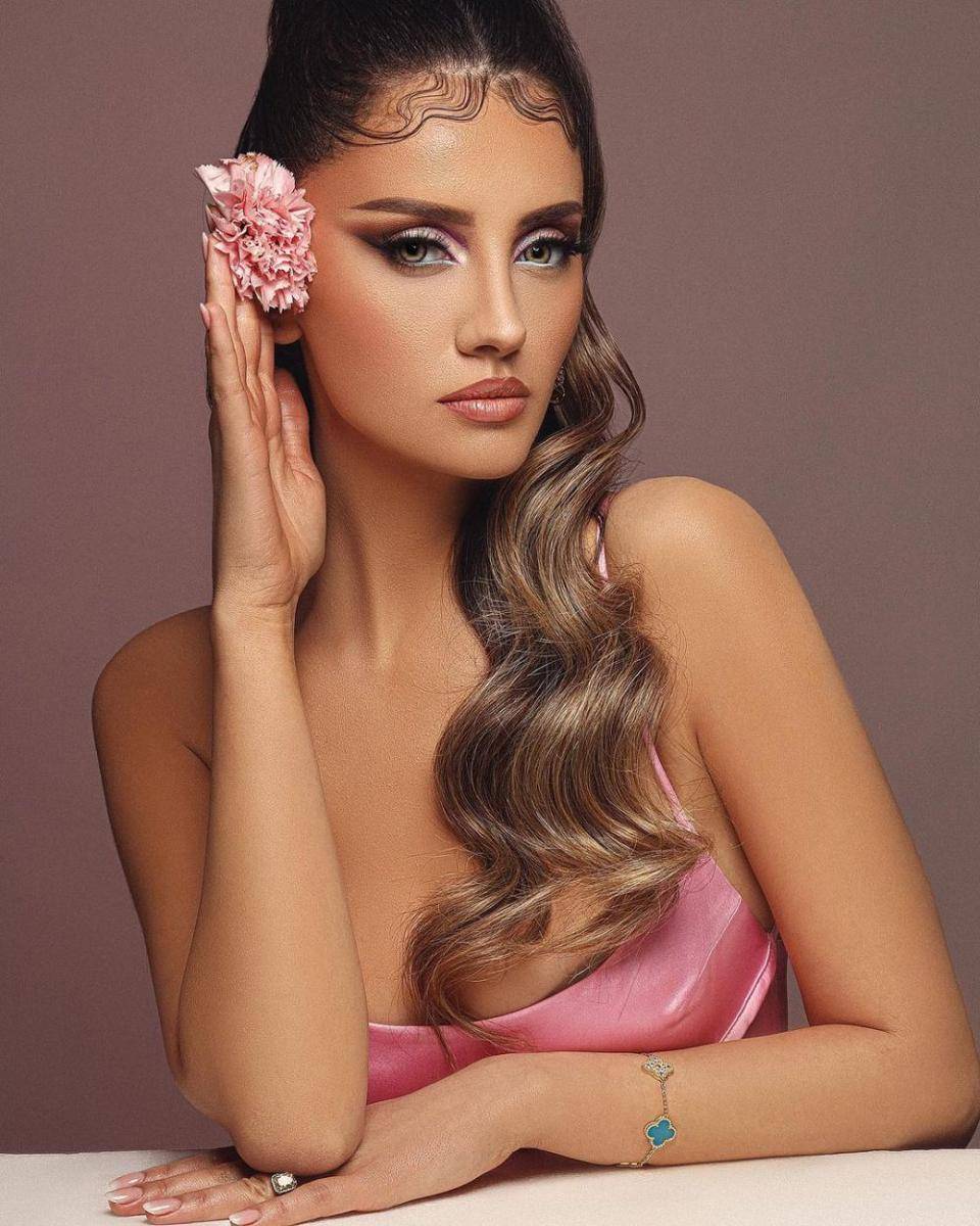 Roksana Ibrahimi (instagram.com/roksanaibrahimi)