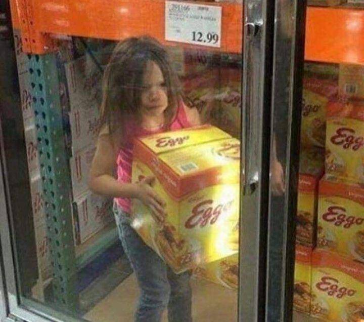 Anak kecil terjebak dalam kesulitan. (facebook.com/Kids in Precaments)