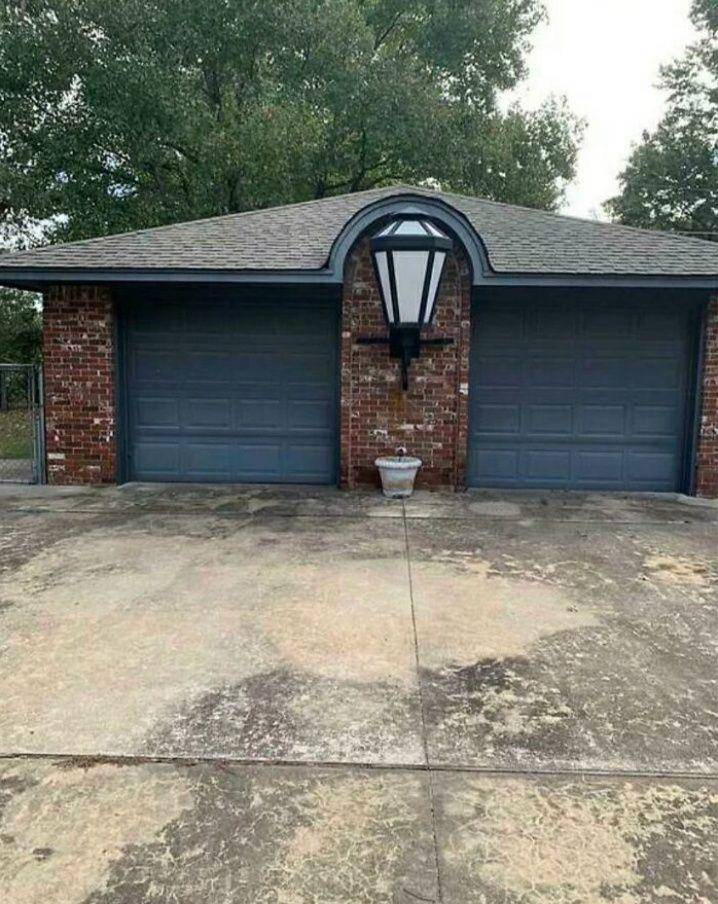 Hunian aneh yang sedang dijual. (reddit.com/grinch77)