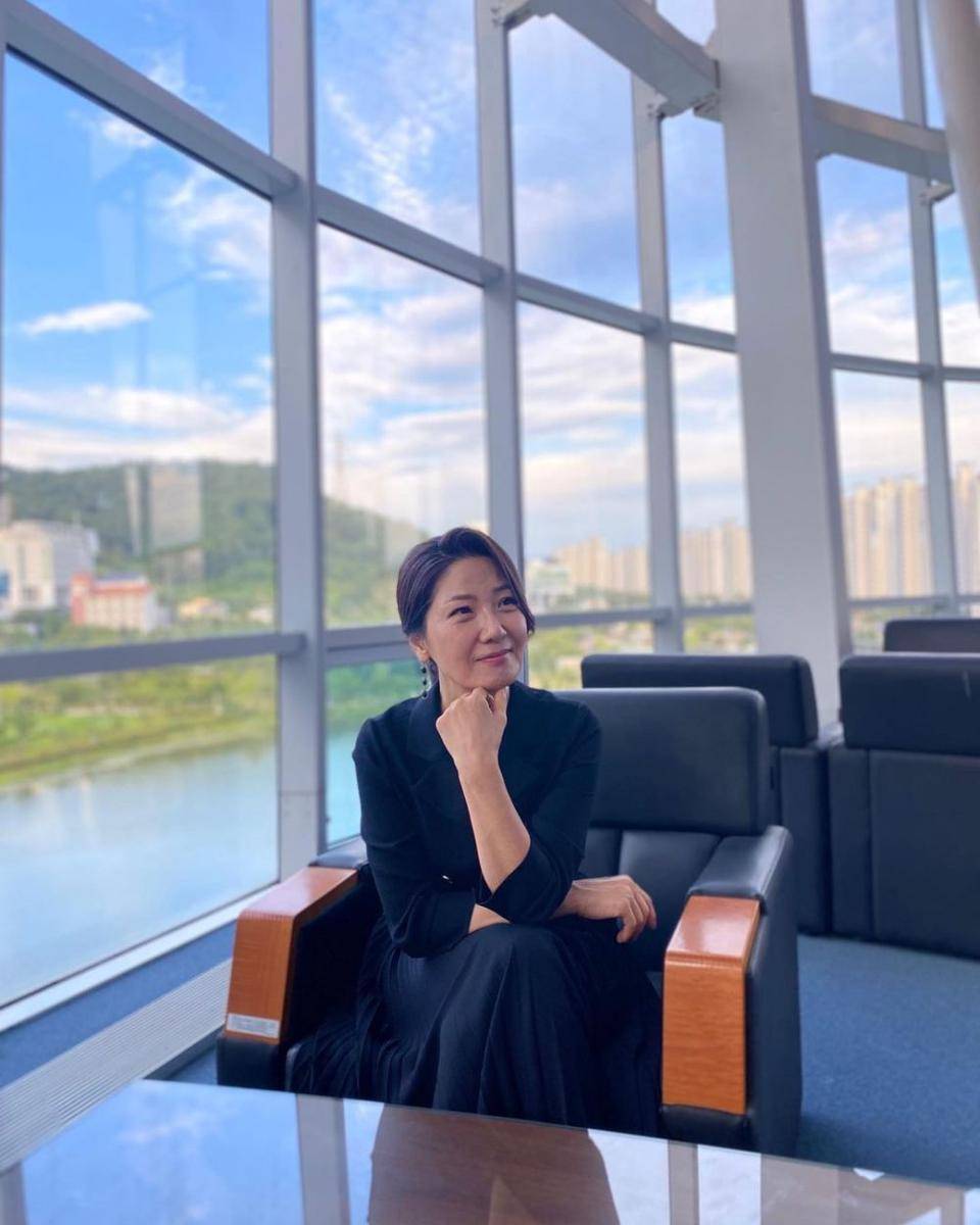 Seo Yi Sook (instagram.com/seoyisook)