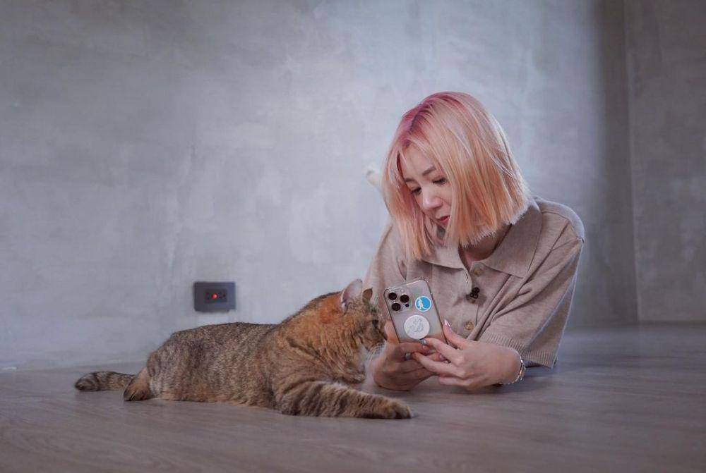 Puff Guo (instagram.com/aohsuehfu)