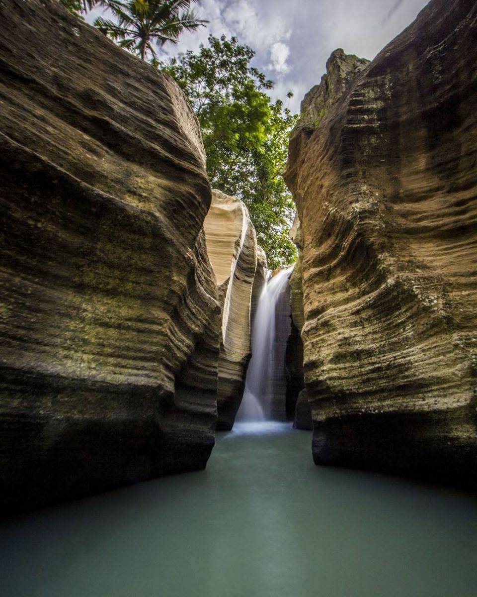 potret Air Terjun Luweng Sampang (instagram.com/Crisnantoo)